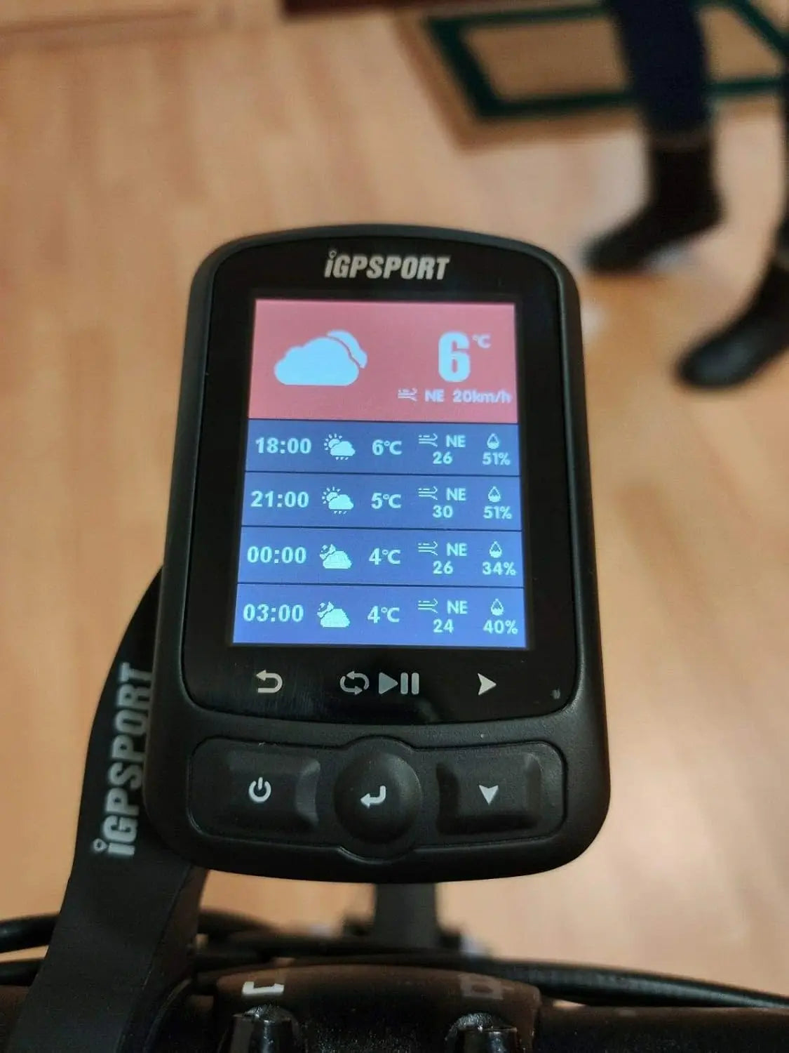 iGS620 GPS Cycling Computer Compatible with ANT+ WirelBicycle Computer SMS & Call Notification Map